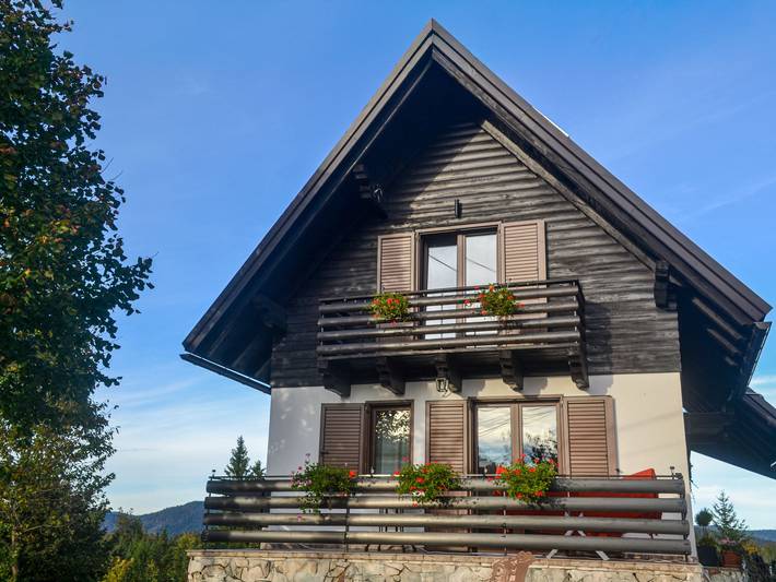 Dom dla 4 osób, z ogród i widok oraz balkon i sauna w Chorwacja