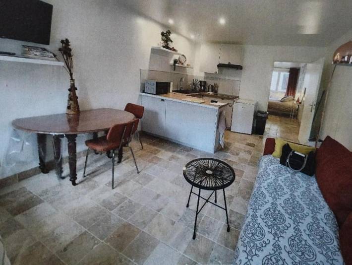 Gîte pour 4 personnes, avec vue et balcon à Cerdon (Ain) - 2