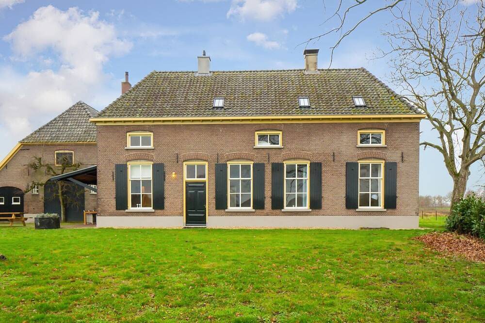 Fantastischer Ferienbauernhof für 14 Personen auf dem Land bei Oude Ijssel in Veluwe