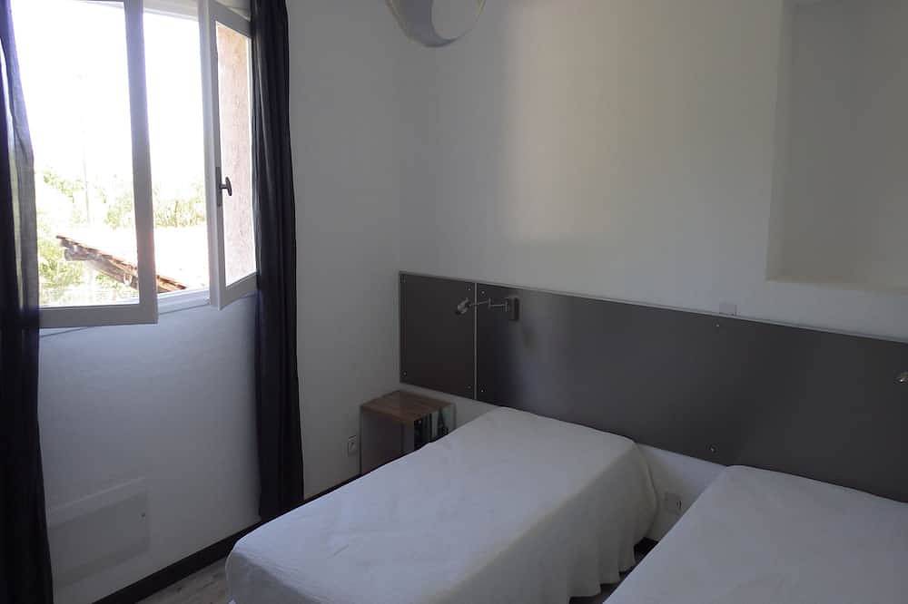 Appartement entier, La villa n°5, 10 personnes in Favone, Conca