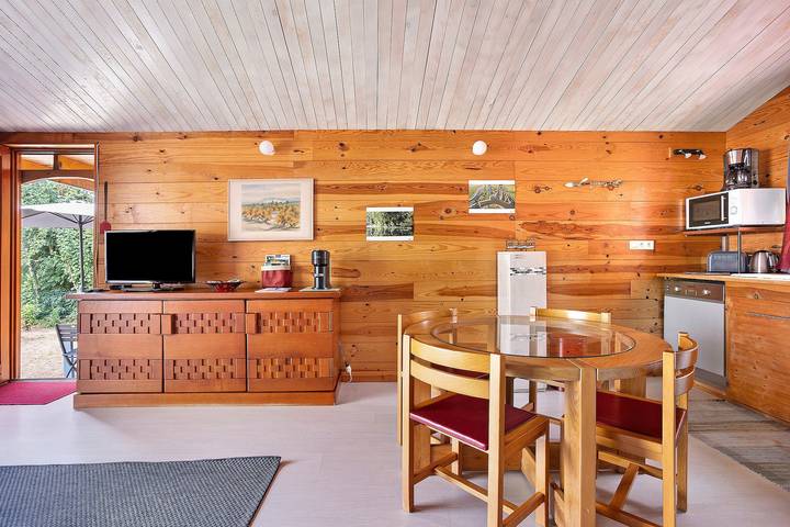 Chalet-Studio „l'Athome“ – Ruhige Lage im Grünen, ideal für Paare und kleine Familien in Bouhet, Rochefort und Umgebung