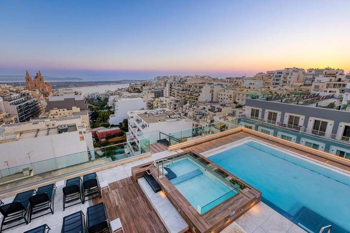 Hôtel pour 4 personnes, avec sauna et jacuzzi ainsi que terrasse et piscine dans Mellieha - 2