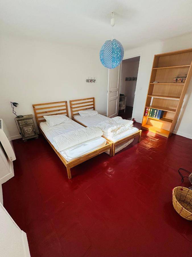 Location de vacances pour 13 personnes, avec jardin et piscine à Ginestas - 4