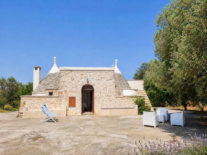 Trullo für 6 Personen, mit Garten in Ceglie Messapica