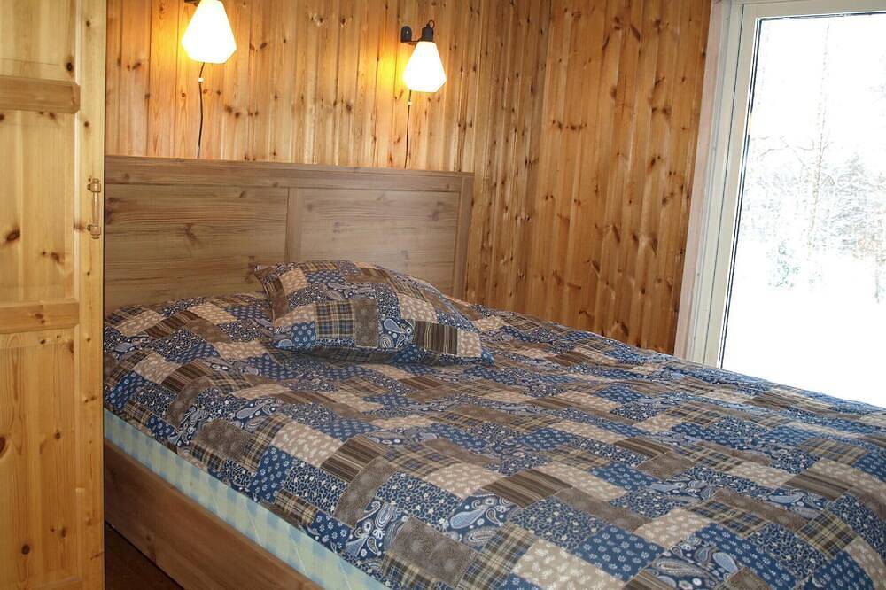 Beautiful home in Ljungsarp with sauna in Tranemo, Västergötland