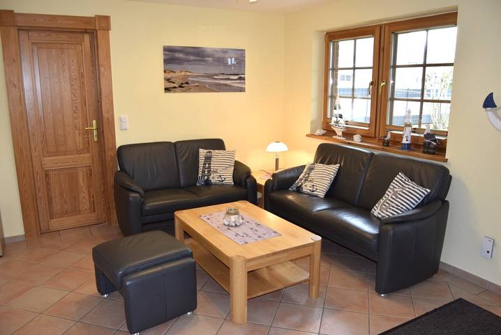 Ferienwohnung für 4 Personen, mit Garten und Balkon in Kalifornien (Ostsee)