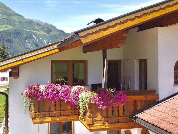 Ferienhaus für 6 Personen, mit Balkon und Terrasse sowie Garten im Lechtal - 2