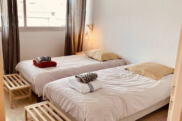 Ganze Wohnung, Appart. 80m2 + Terrace. Feet in the water. Carnon 1st line. Direct beach access in Carnon-Plage, Mauguio