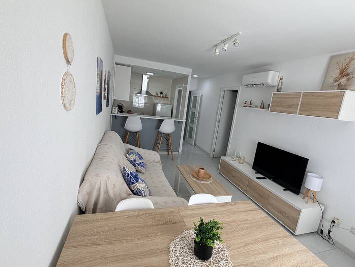 Gîte pour 5 personnes, avec Terrasse et Piscine à Miami Platja - 4