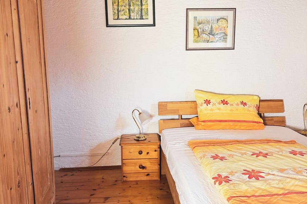 Ganze Wohnung, Idyllische Lage trifft Komfort – geräumige Wohnung mit toller Ausstattung in Windorf, Ostbayern