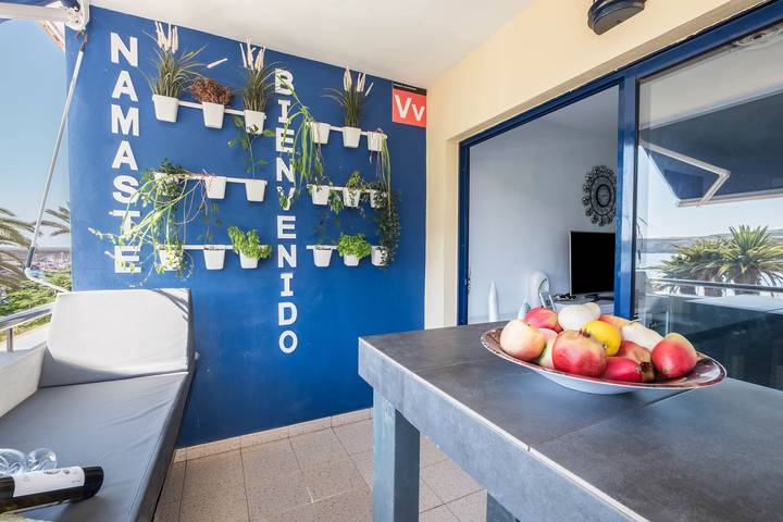 Ganze Wohnung, Ferienwohnung am Strand "Spr Playa San Juan" mit Terrasse und WLAN in Playa San Juan, Guía de Isora