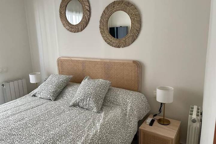 Appartement entier, Apartamento en Zona Centrica Badalona i 400m Playa Ideal Familias o Grupo Amigos in Badalona, Barcelonès