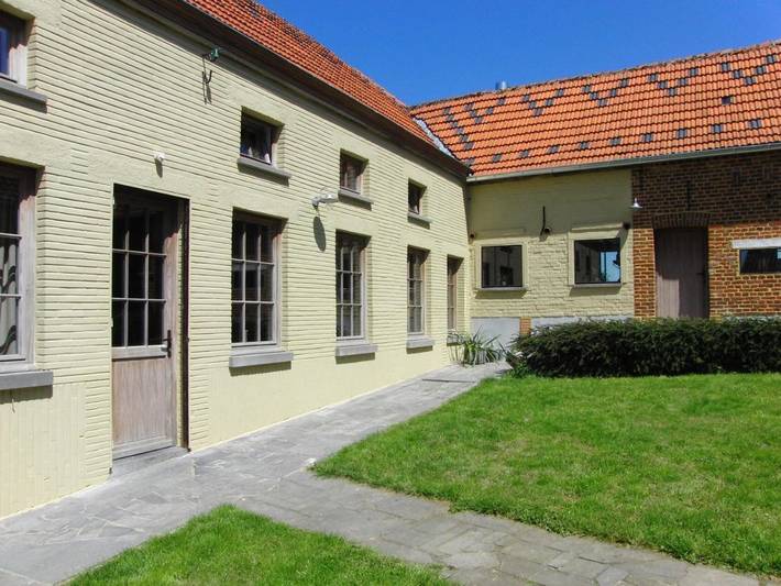 Maison de vacances pour 12 personnes, avec Terrasse ainsi que Jardin et Vue à Kluisbergen