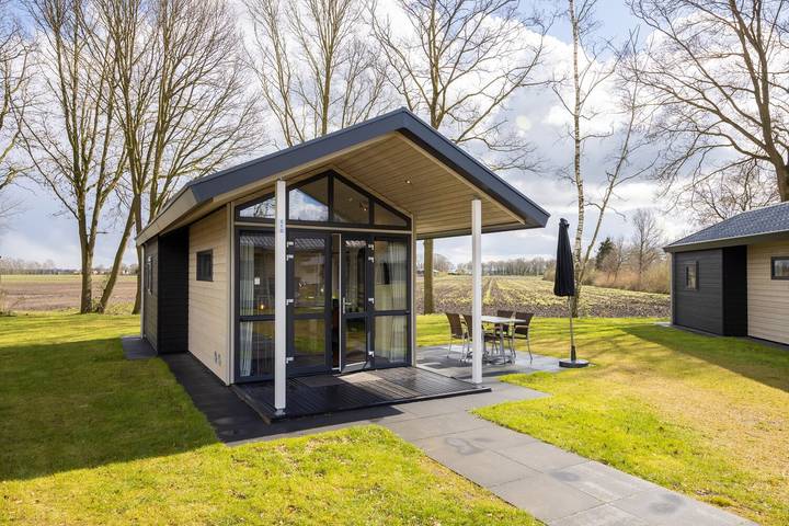Vakantiewoning voor 4 personen, with Balkon/Terras and Terras as well as Tuin in Hoge Hexel
