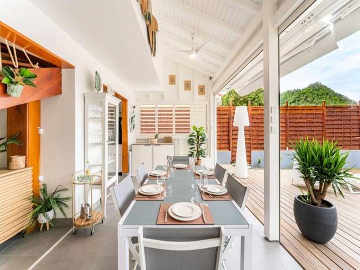 Gîte pour 6 personnes, avec jardin et piscine dans Le Chameau Terre De Haut - 4