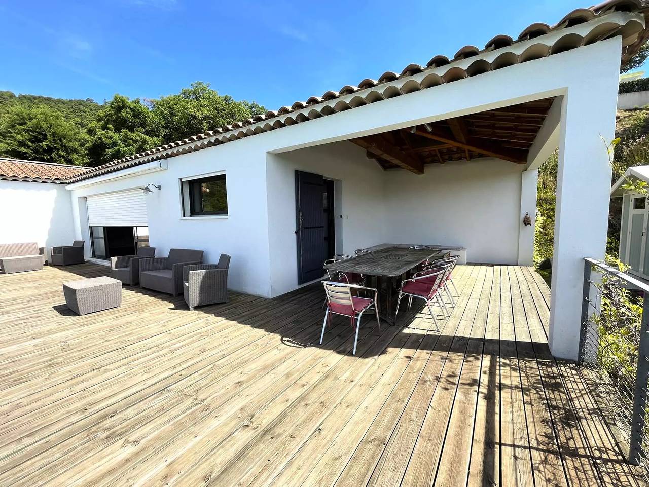 Villa climatisée avec piscine et vue mer pour 8 personnes au cœur du Domaine de Valcros in La Londe-les-Maures, Côte méditerranéenne (France)