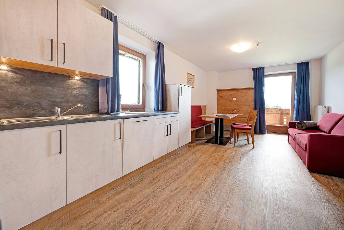Entire apartment, Apartment 'Eidechsspitz' with Mountain View, Shared Terrace and Wi-Fi in Meransen, Mühlbach