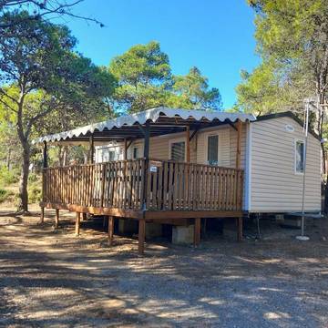Mobil home pour 6 personnes, avec bassin pour enfant à Fabrezan