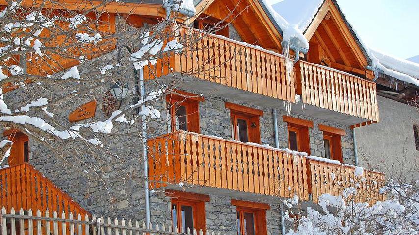 Chalet pour 10 personnes, avec balcon