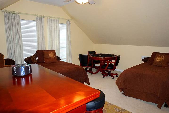 Vacation rental for 8 people, with terrace and hot tub, with pets in Wimberley