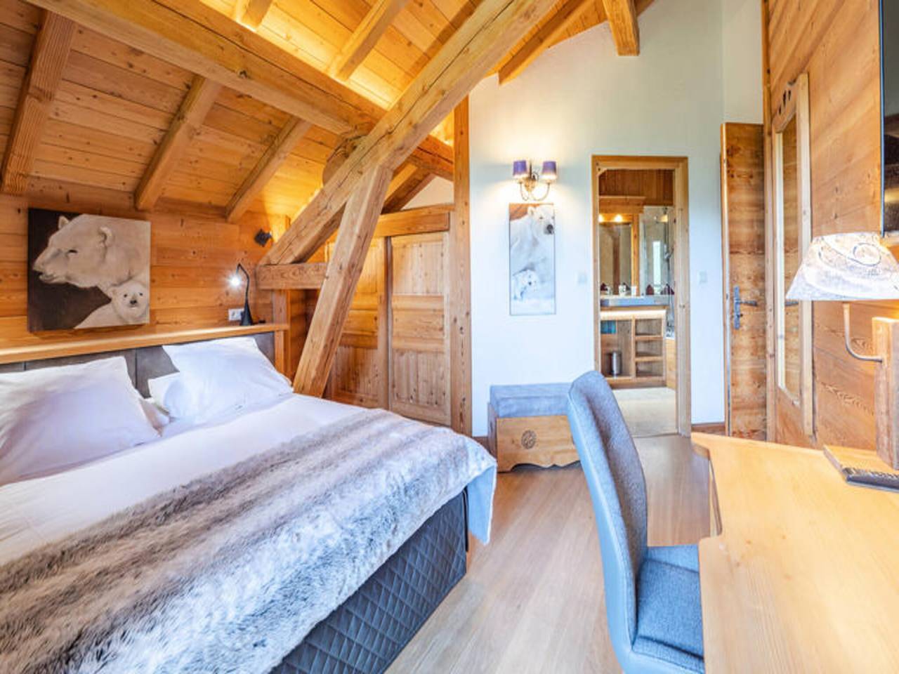 Appartement entier, Chalet à l'Alpe d'Huez avec accès direct aux pistes in Huez, Parc national des Écrins
