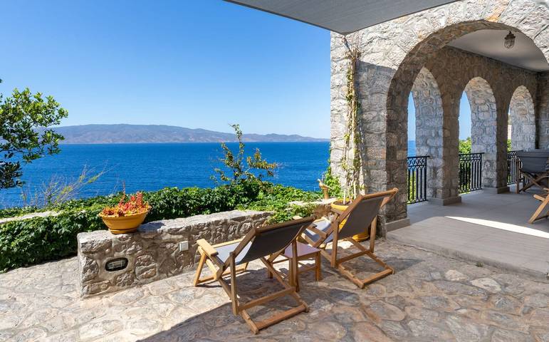 Holiday rental for 5 people, with Ocean view and Balcony as well as Terrace in Hydra