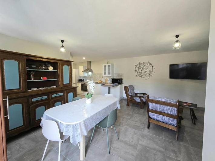 Location de vacances pour 4 personnes, avec terrasse et jardin à Génis - 4