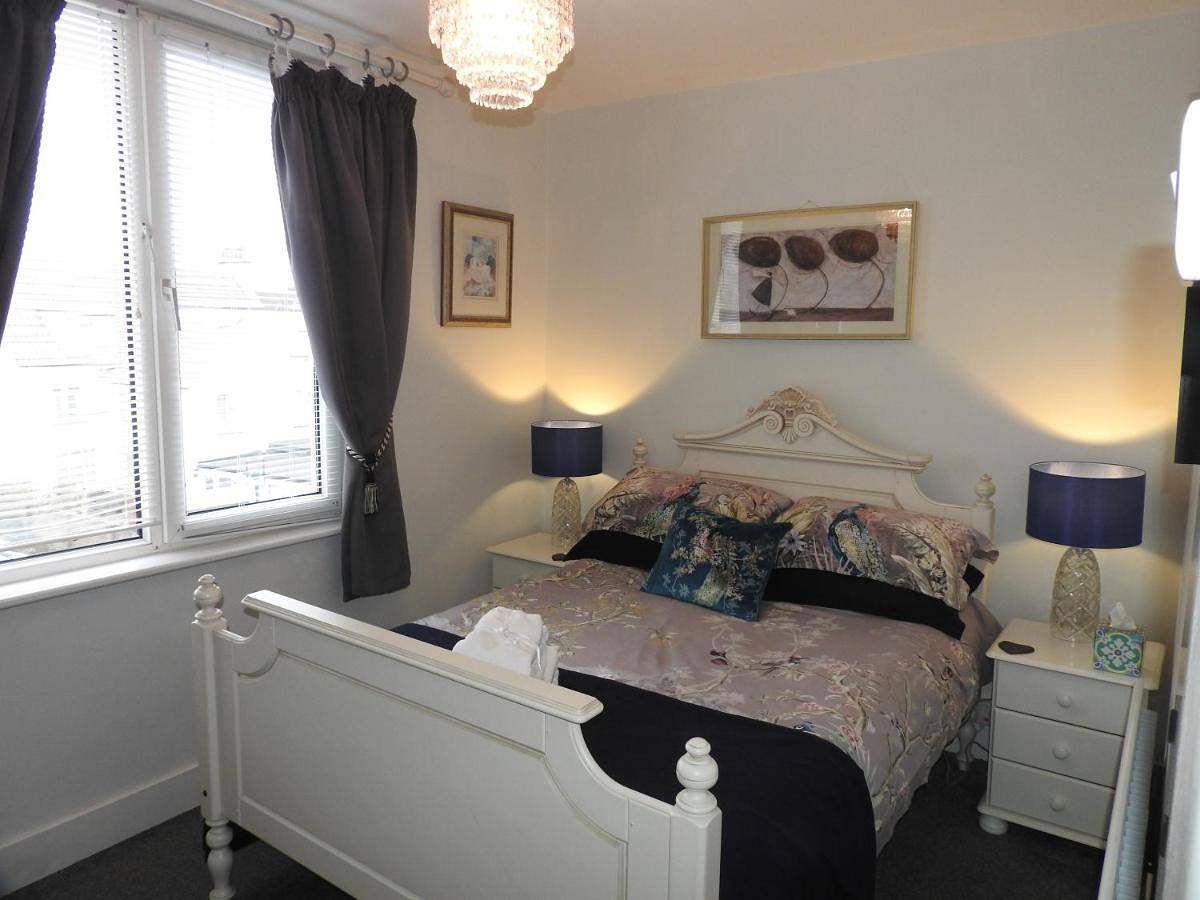 Deluxe Double Room with Shower in Preston (Devon), Paignton