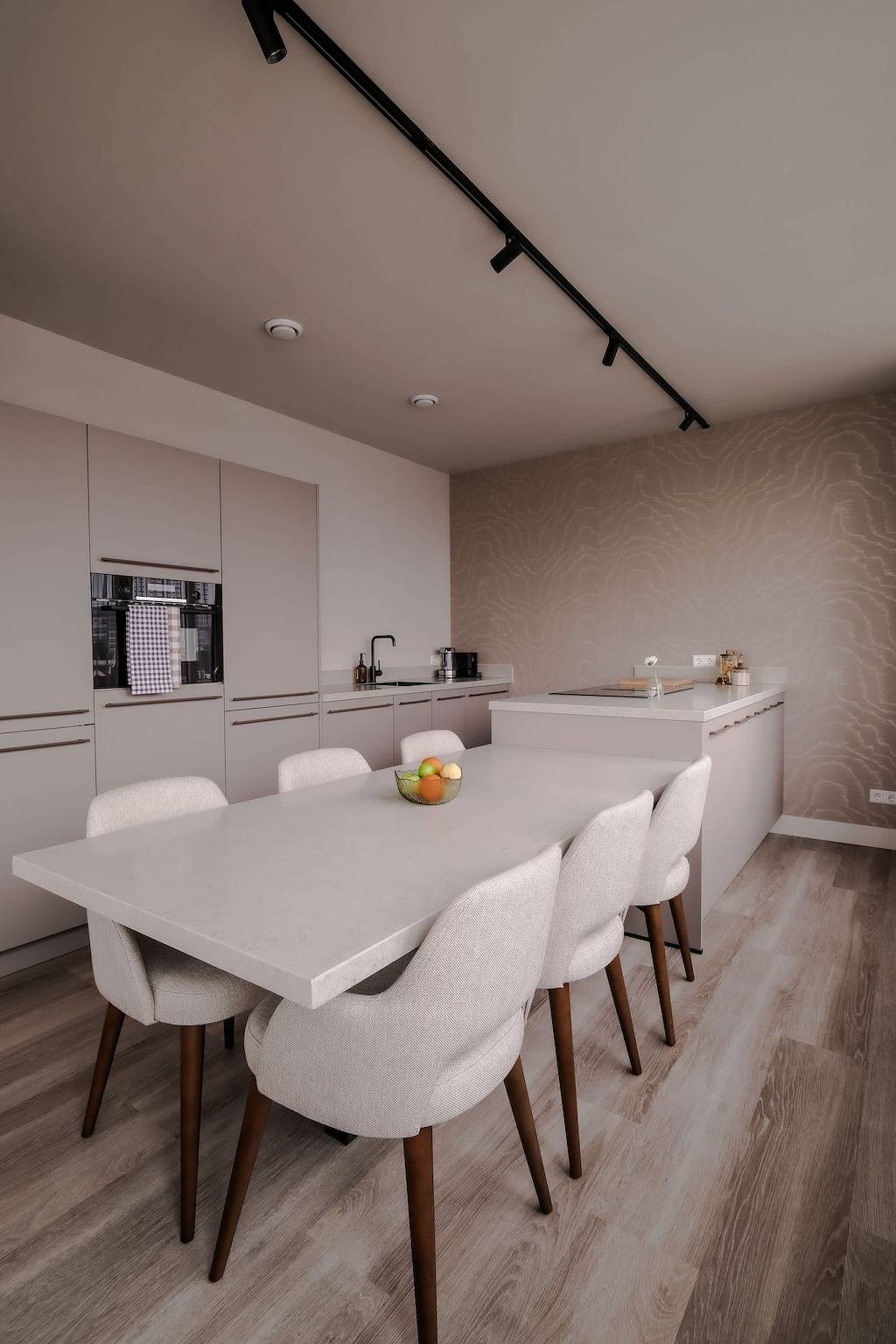 Appartement entier, City Center Penthouse w  Free Parking   City Views in Rotterdam, Hollande-Méridionale