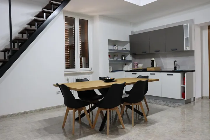 Apartamento de vacaciones para 7 personas, con terraza y vistas - 1