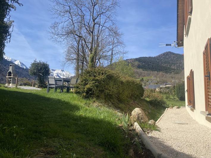 Gîte pour 8 personnes, avec jardin à Beaudéan - 2