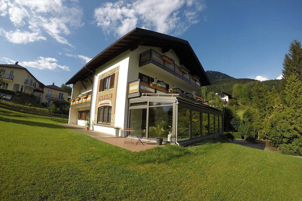 Seeblick Homes - Ferienwohnung Top 1, 60 m², 4 Personen in Salzkammergut-Berge, Fuschl am See