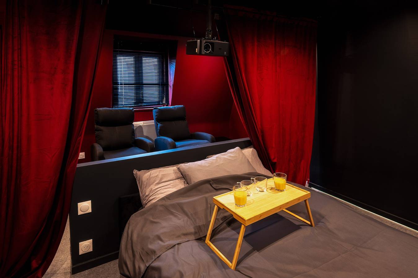Apartamento entero, Le Grand Ecran - Studio Ambiance Cinéma in Plage de Malo-les-Bains, Dunkerque