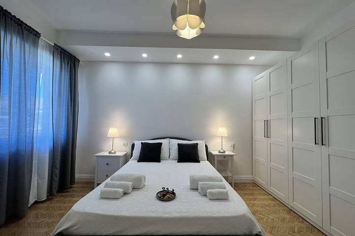 Entire apartment, Dalia apartment - Free Parking in the historic center of Alba - Langhe in Alba, Langhe