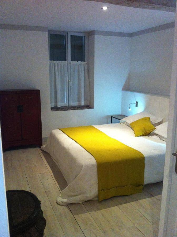 Appartement de vacances pour 4 personnes, avec terrasse et piscine