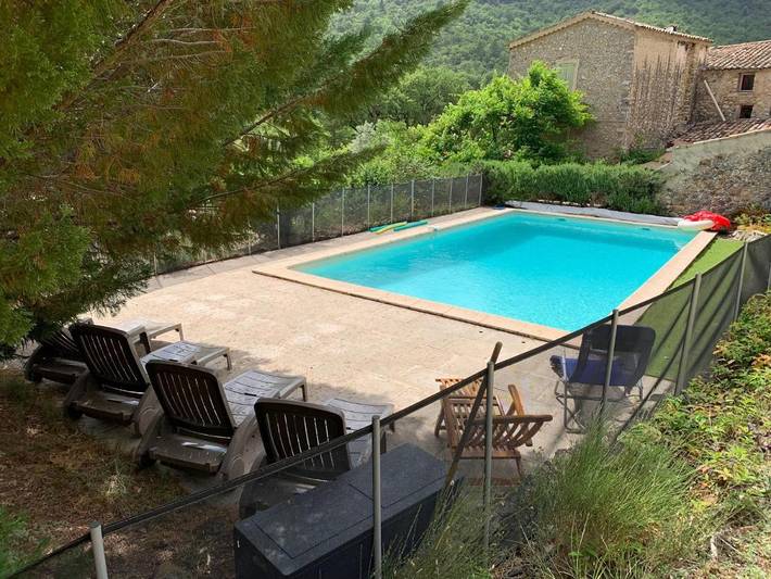 Location de vacances pour 11 personnes, avec Balcon et Terrasse ainsi que Jardin et Piscine à Bras-d'Asse - 3