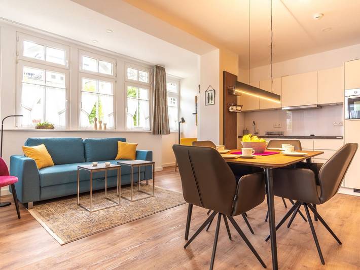 Ferienwohnung für 4 Personen, mit Balkon in Binz