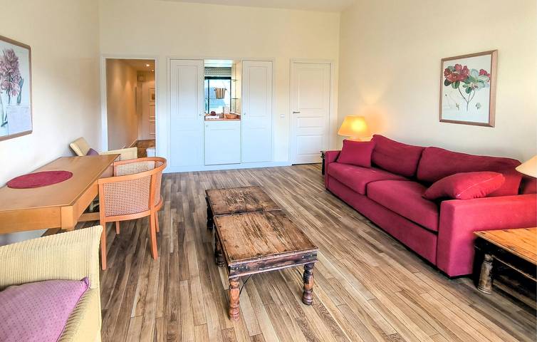 Gîte pour 4 personnes, avec vue ainsi que piscine et terrasse à Saint-André-des-Eaux - 3