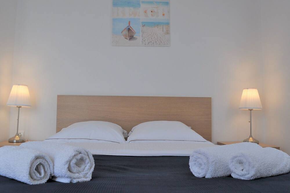 Nefeli Blue Villa in altem Olivenhain, Meerblick in Limenas Chersonisou, Iraklio-Heraklion en omgeving