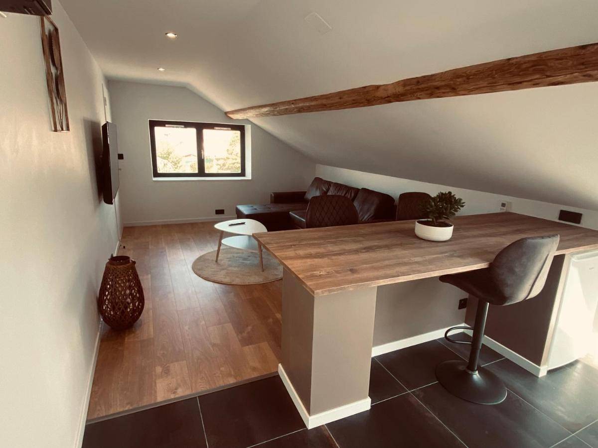 Appartement entier, Scandinavian appartement in Saint-Avold, Région de Forbach