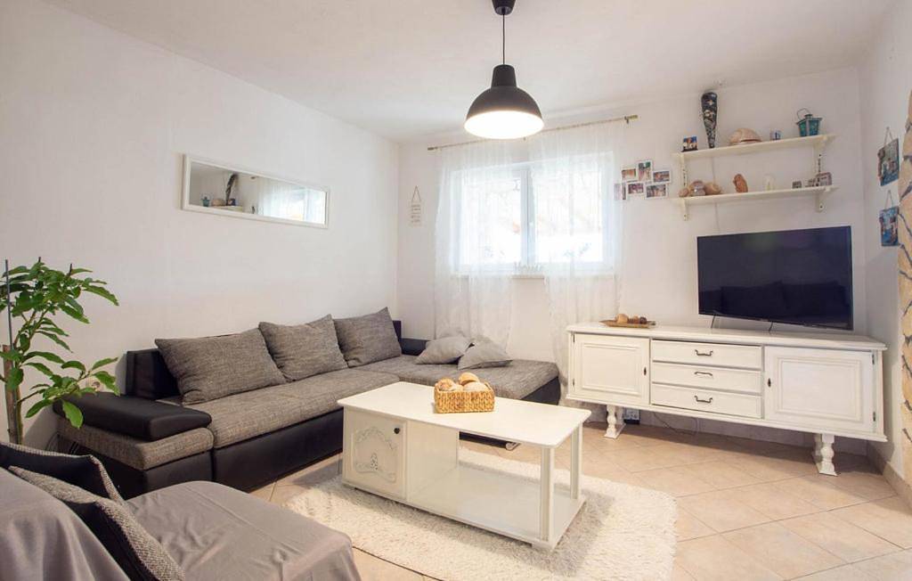 Villa with Private Pool in Rukavac, Split-Dalmatien