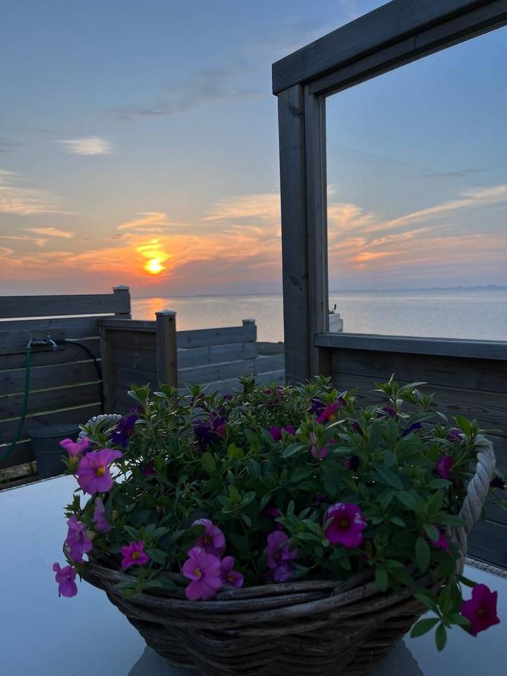 Ferienhaus für 4 Personen, mit Balkon und Terrasse sowie Garten