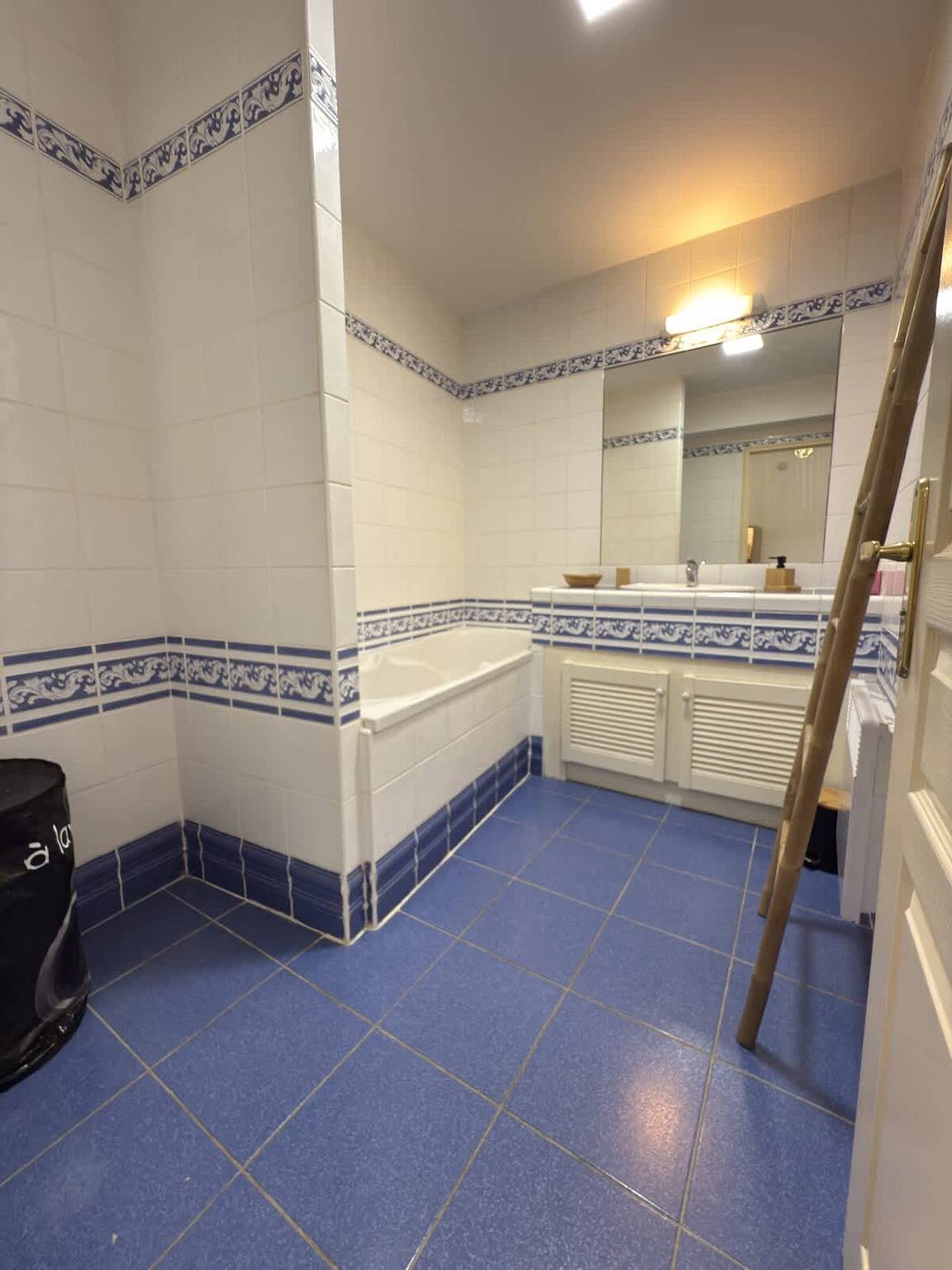 Apartamento entero, Valras’Loc – Appartement classé avec piscine & terrasse au calme in Valras-Plage, Côte d'Améthyste