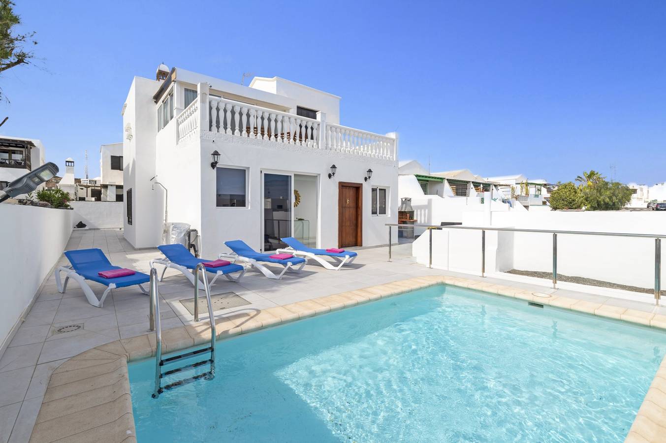 Casa vacanza a Tias a partire da 213€ a notte