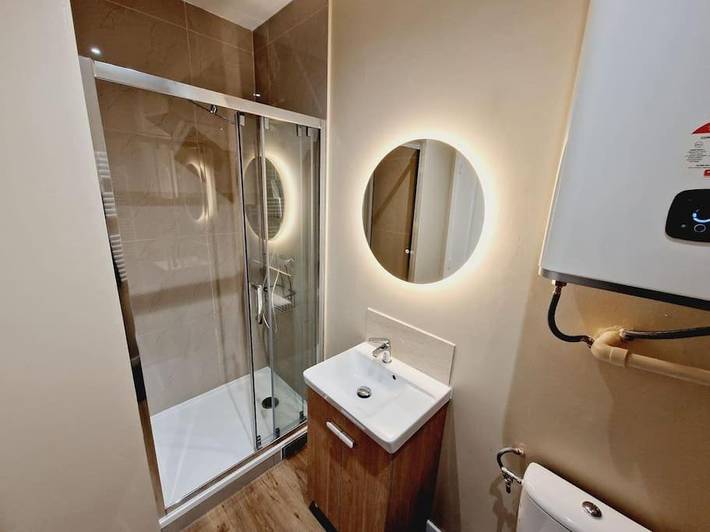 Gîte pour 2 personnes, avec jardin à Aulnoye-Aymeries - 2