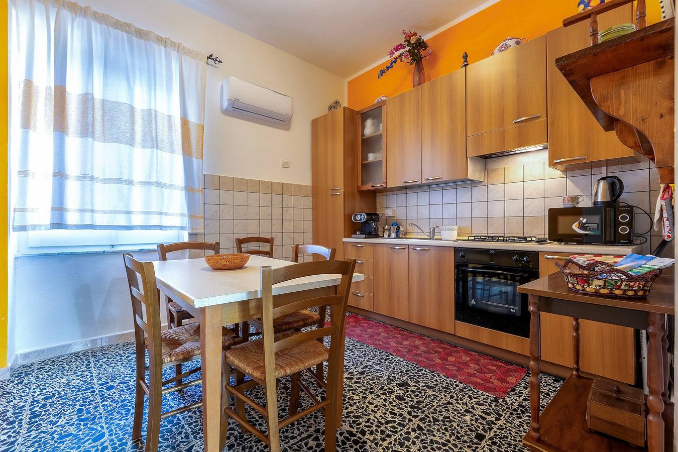 Appartement entier, Appartement 'Maria- Castelsardo' avec Vue sur la Montagne, Wi-Fi et Climatisation in Castelsardo, Province de Sassari