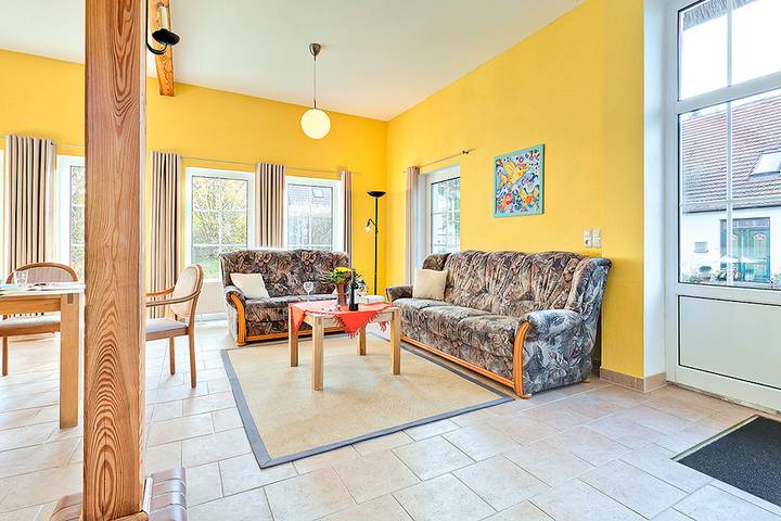 Ferienhaus für 8 Personen, mit Garten in Loddin - 2