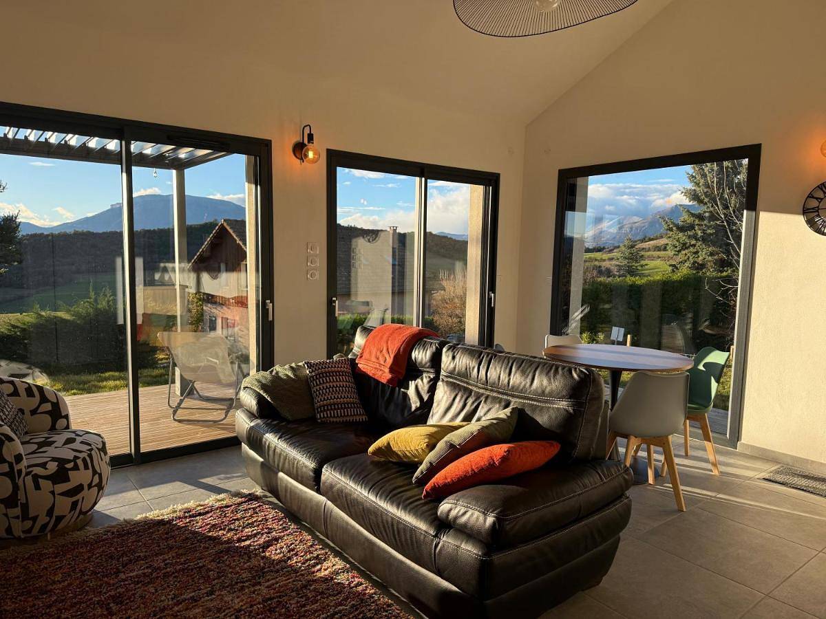 The Nest - cosy chalet for two in Jarjayes, Région de Gap
