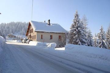 Appartement de vacances pour 4 personnes, avec terrasse et jardin, animaux acceptés dans le Jura