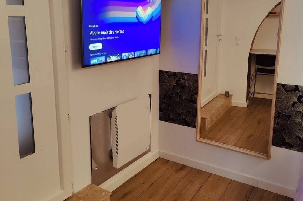 Room with private bathroom in Les Arcs (Var), Draguignan region